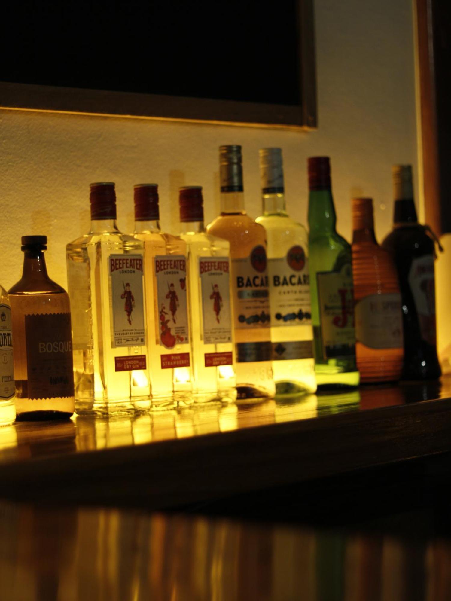Pinto Casa Hostel & Bar 埃斯克尔 外观 照片